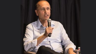 الذكاء الاصطناعي McKinsey - صورة رئيسية توضيحية