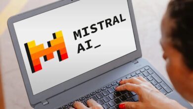 Mistral Le Chat - صورة رئيسية توضيحية