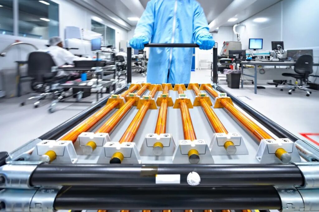 ميكروبات تستخرج النحاس من الصخور